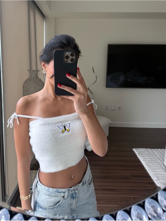 m use Tops - White Off-Shoulder Tie-Strap Crop Top with Butterfly Accent